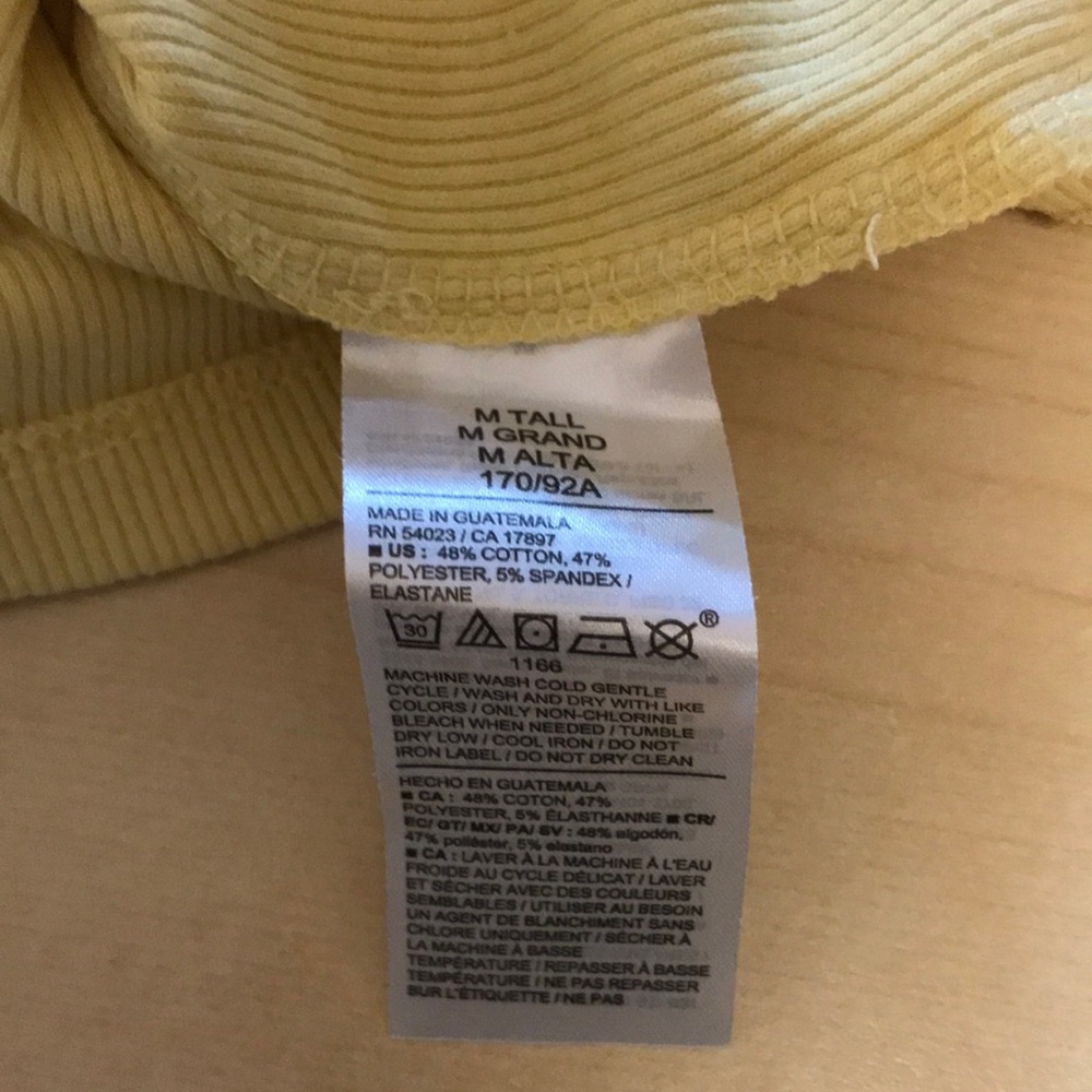 Old Navy Lemon Yellow Ribbed Tank - Picture 6 of 8